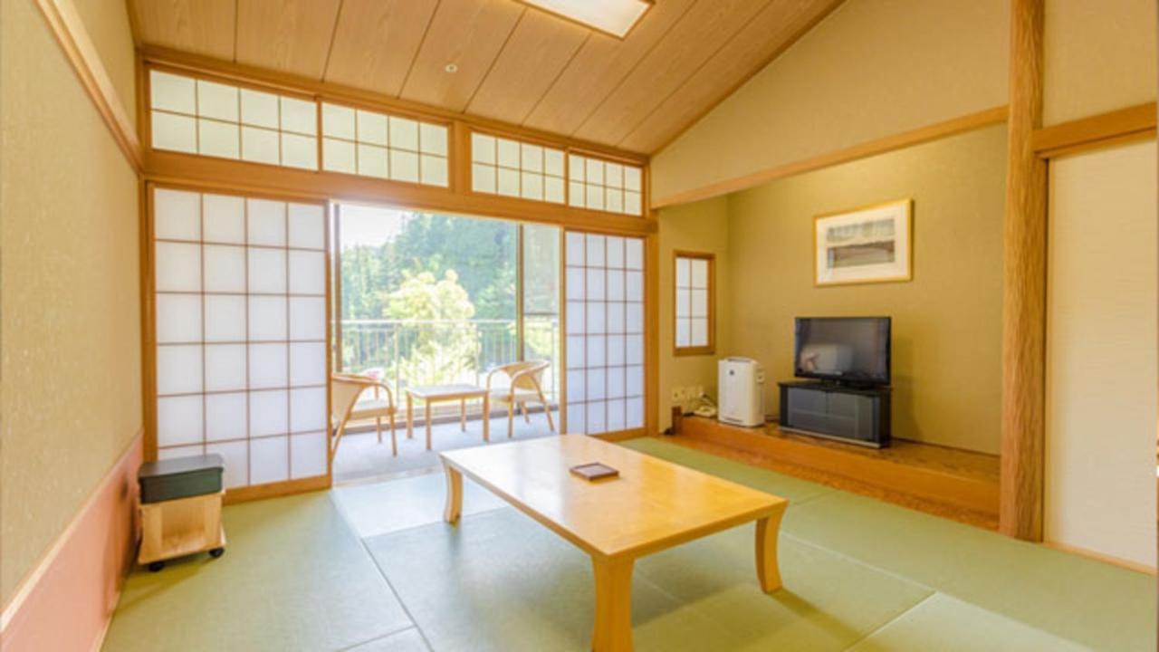 Kyukamura Oku-Musashi Hanno Buitenkant foto